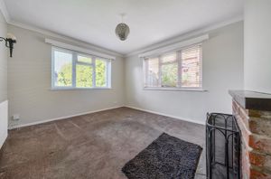Sitting Room- click for photo gallery
